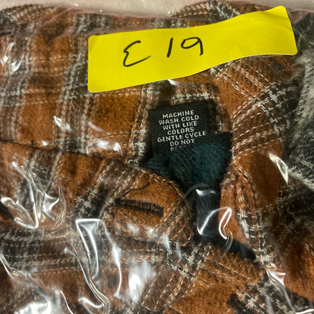 Woman’s Patchwork Plaid Button-Down Shirt - Orang… - image 8